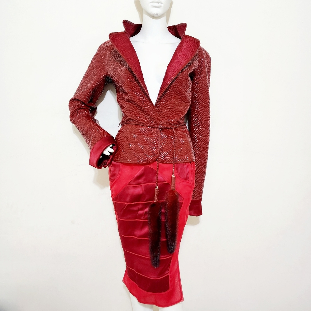Rare Yves Saint Laurent by Tom Ford fall 2004 Jacket and Skirt sz 38FR / Small